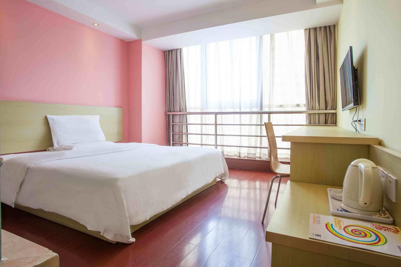 7Days Inn Guangzhou Southern Hospital Medical College Station Eksteriør bilde