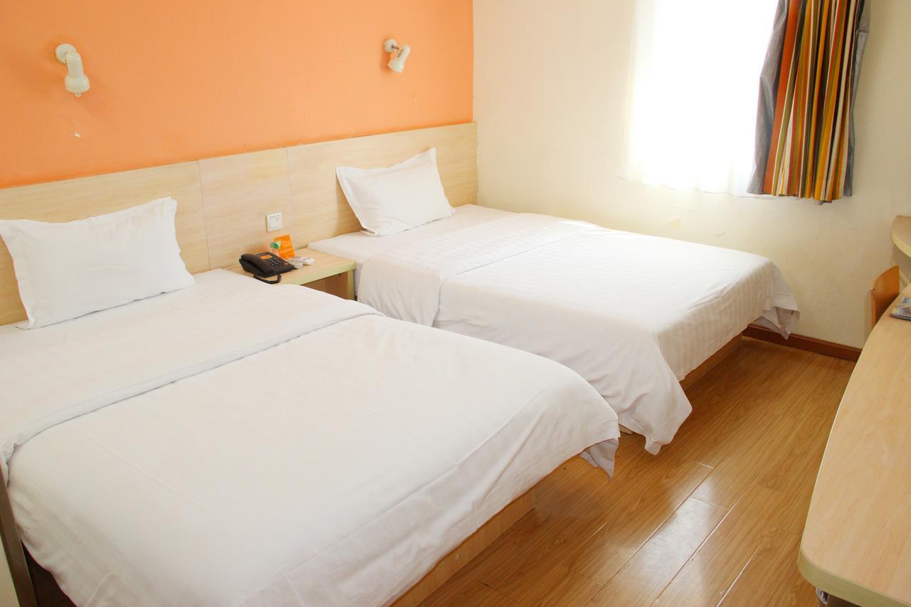 7Days Inn Guangzhou Southern Hospital Medical College Station Eksteriør bilde
